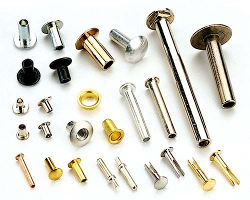 リベットの種類と用途に関する完全ガイド
